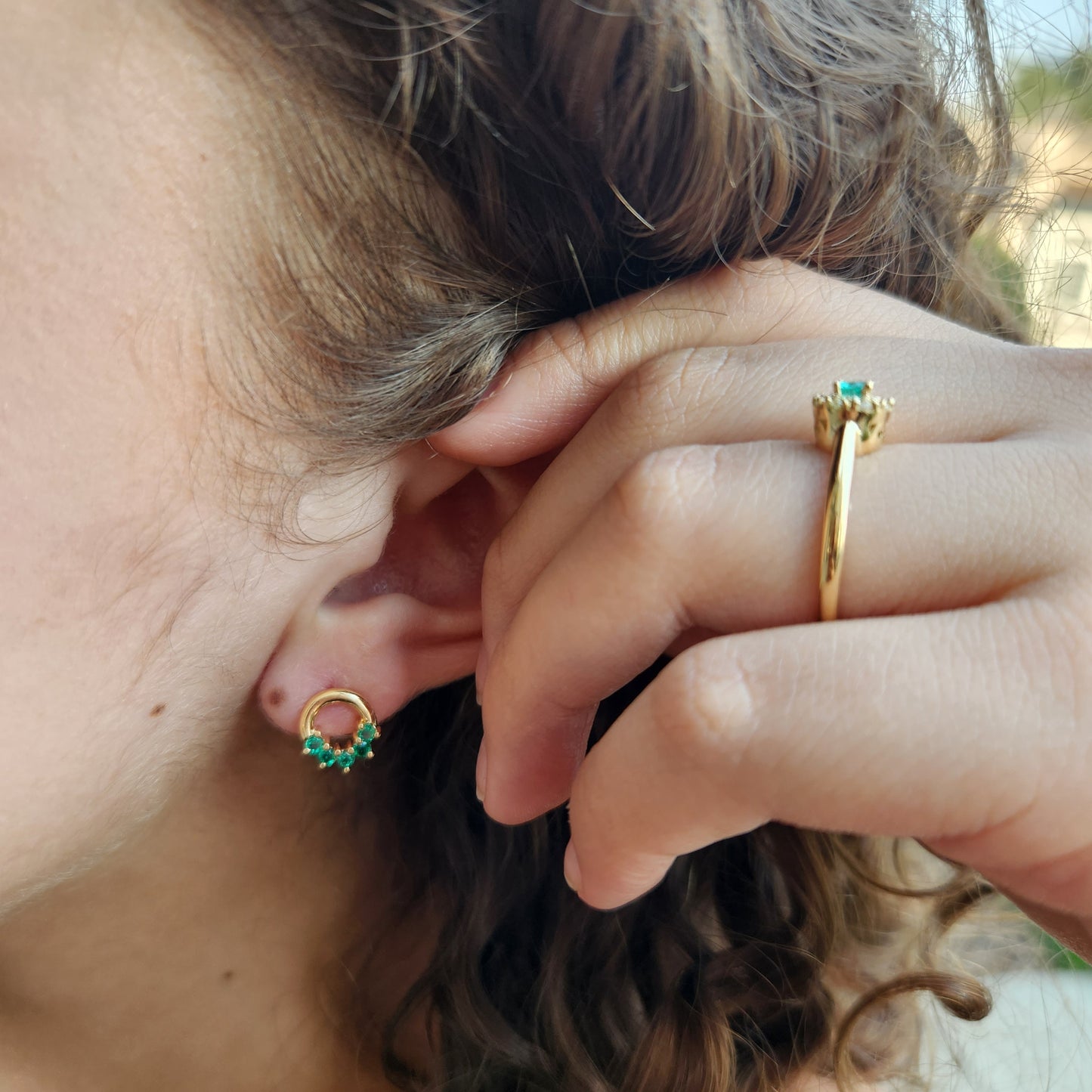Colombian Emerald earrings 18 kt yellow gold, vivid green natural emerald, emerald crystal, may birthstone,handmade, colombian jewelry green