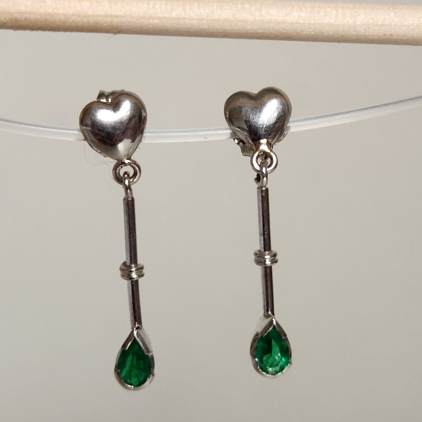 Colombian Emerald earrings 18 kt white gold, vivid green natural emerald, emerald crystal, may birthstone,handmade, colombian jewelry green