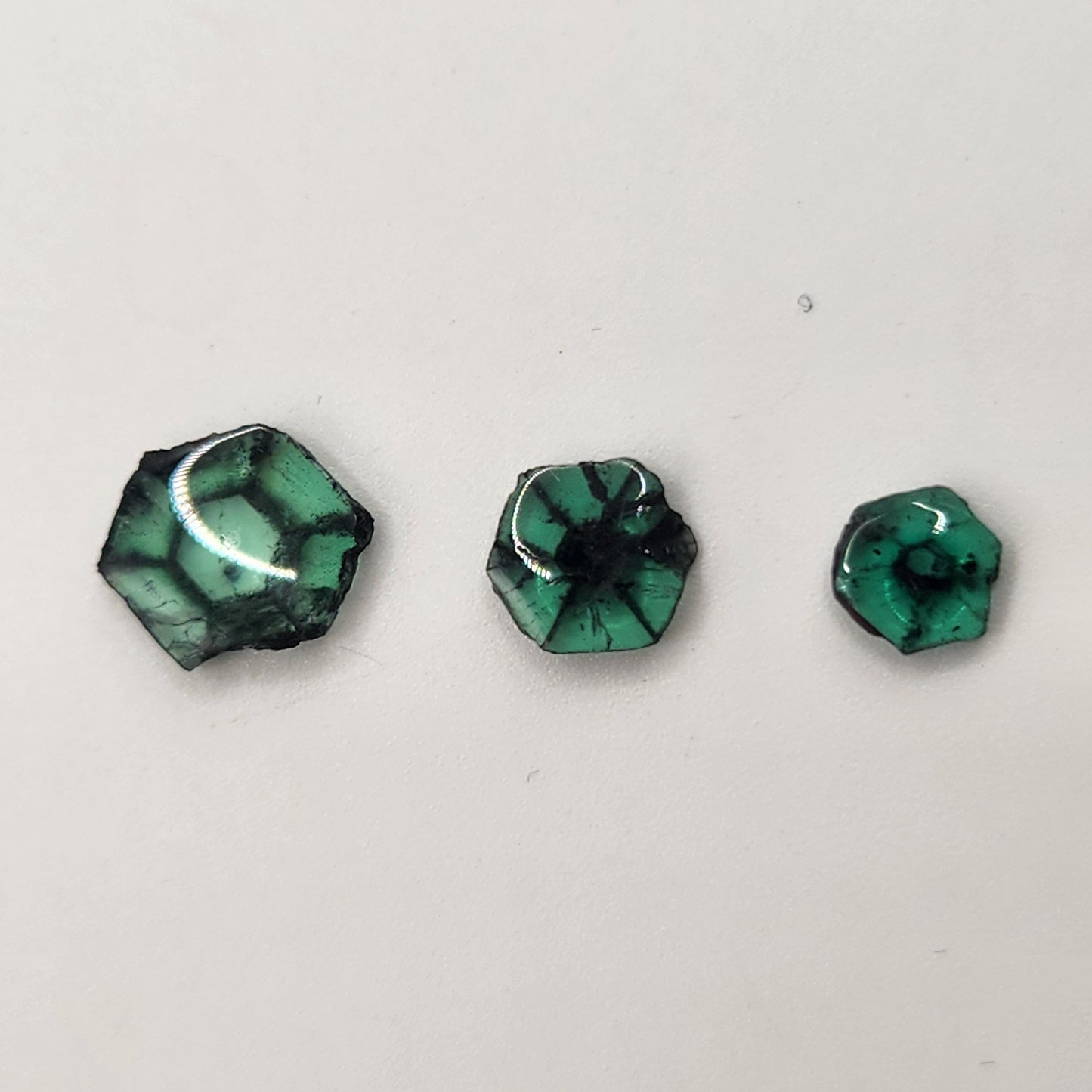 Esmeralda Trapiche Colombiana 2.38ct - Gema Rara Muzo - EsmeraldaColombia