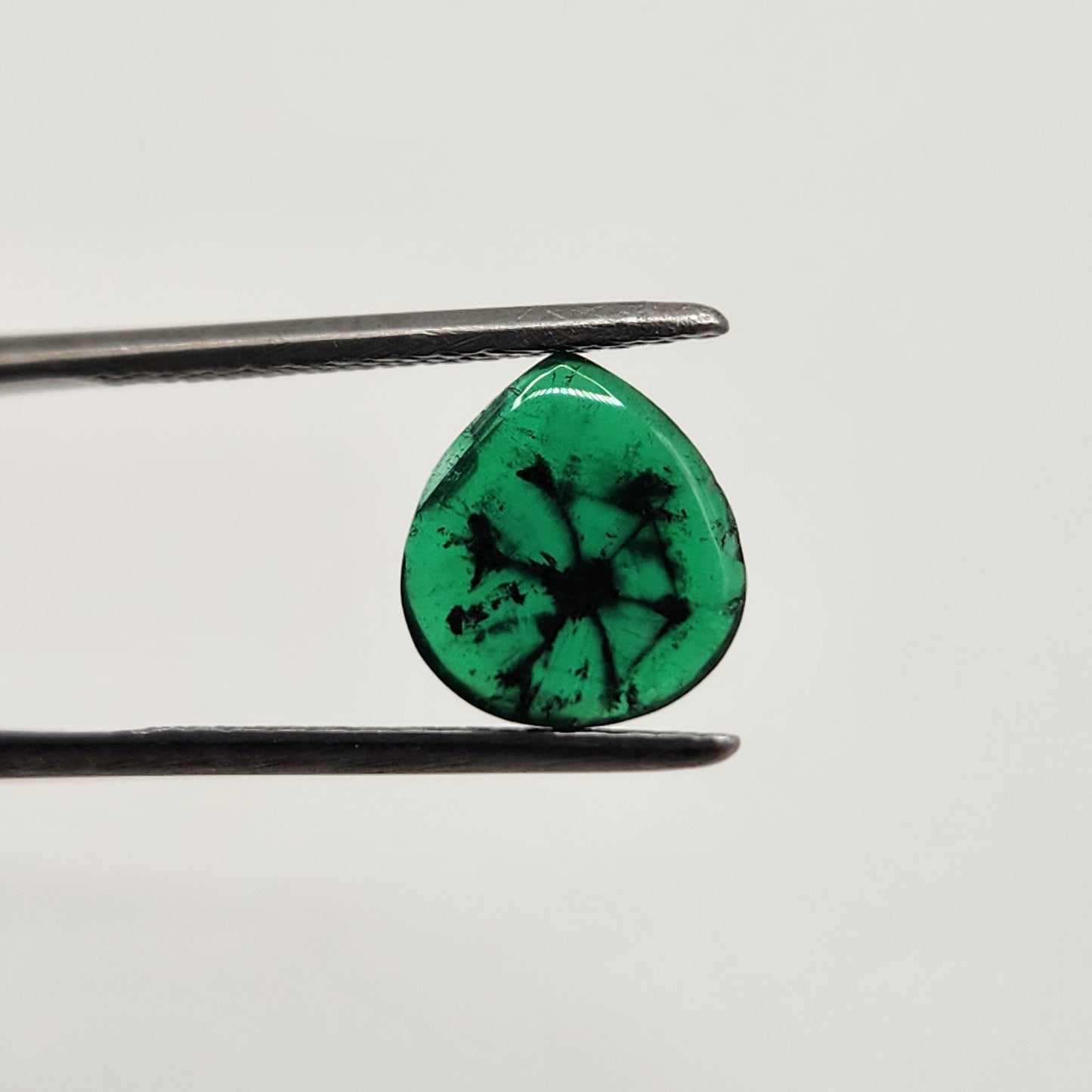Trapiche Colombian Emerald, rarity gem, natural stone, may birthstone, emerald jewelry, jewelry design, natural gems, love green.