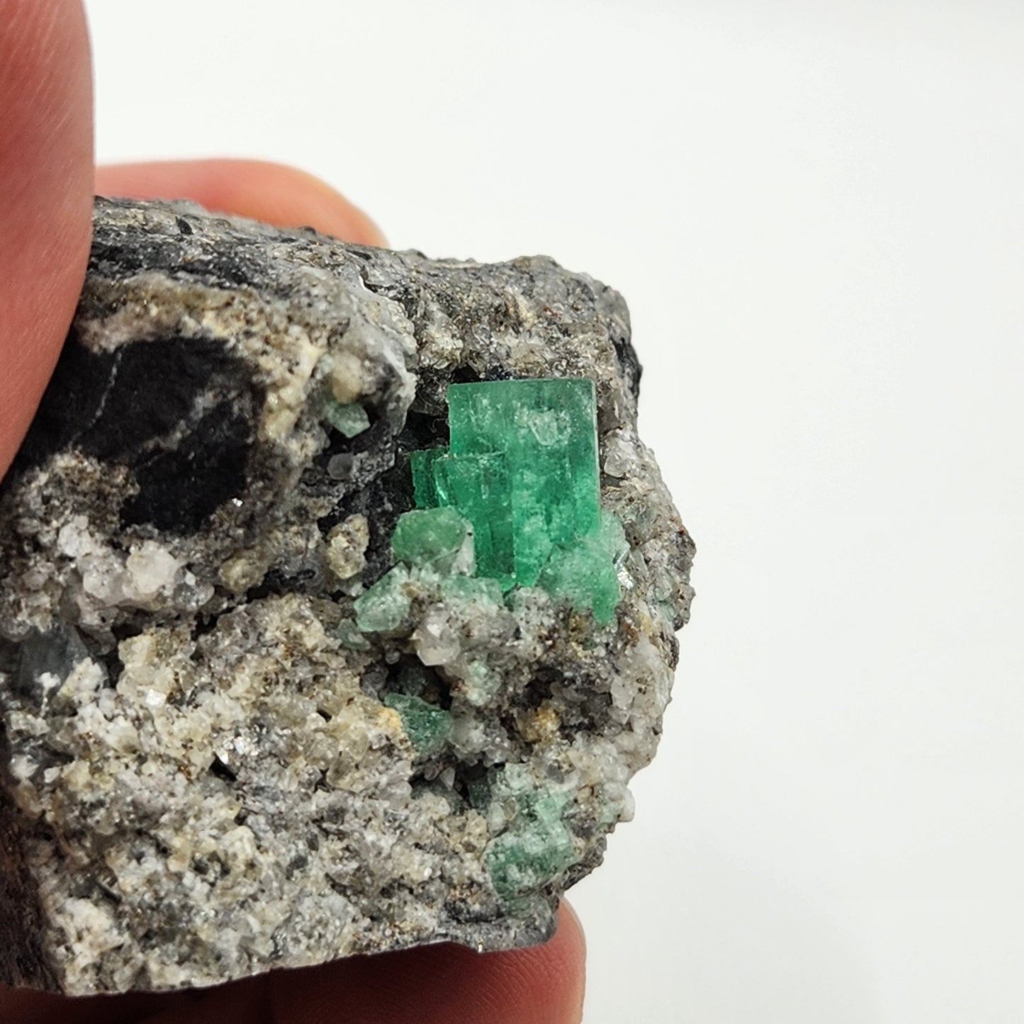 Especimen Esmeraldas Colombianas, Muzo, Cuarzo, Macla, Pirita, Natural, Ganga Esmeralda, Cristales Esmeralda, Colombia