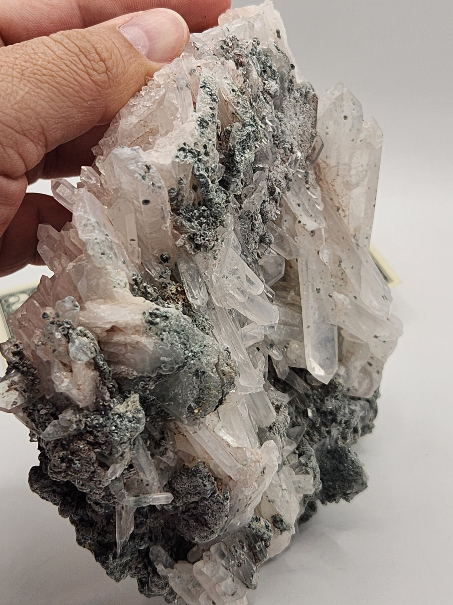 Lemurian quartz from Colombia 1461 grm special for meditation, natural quartz, crystal healing, clear quartz wand, cluster quartz, cluster