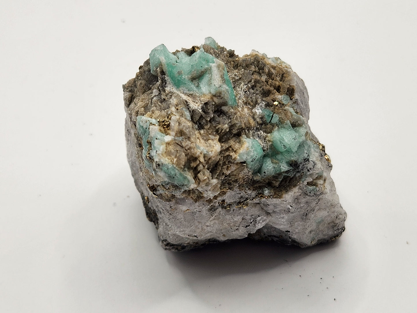 Especimen Esmeraldas Colombianas, Muzo, Cuarzo, Macla, Pirita, Natural, Ganga Esmeralda, Cristales Esmeralda, Colombia