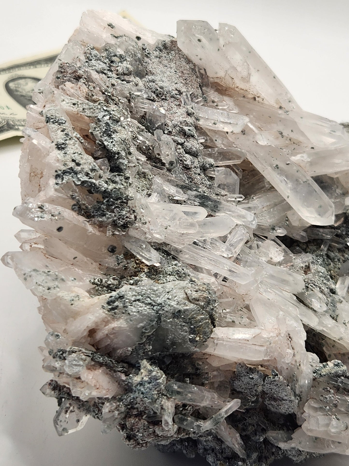 Lemurian quartz from Colombia 1461 grm special for meditation, natural quartz, crystal healing, clear quartz wand, cluster quartz, cluster