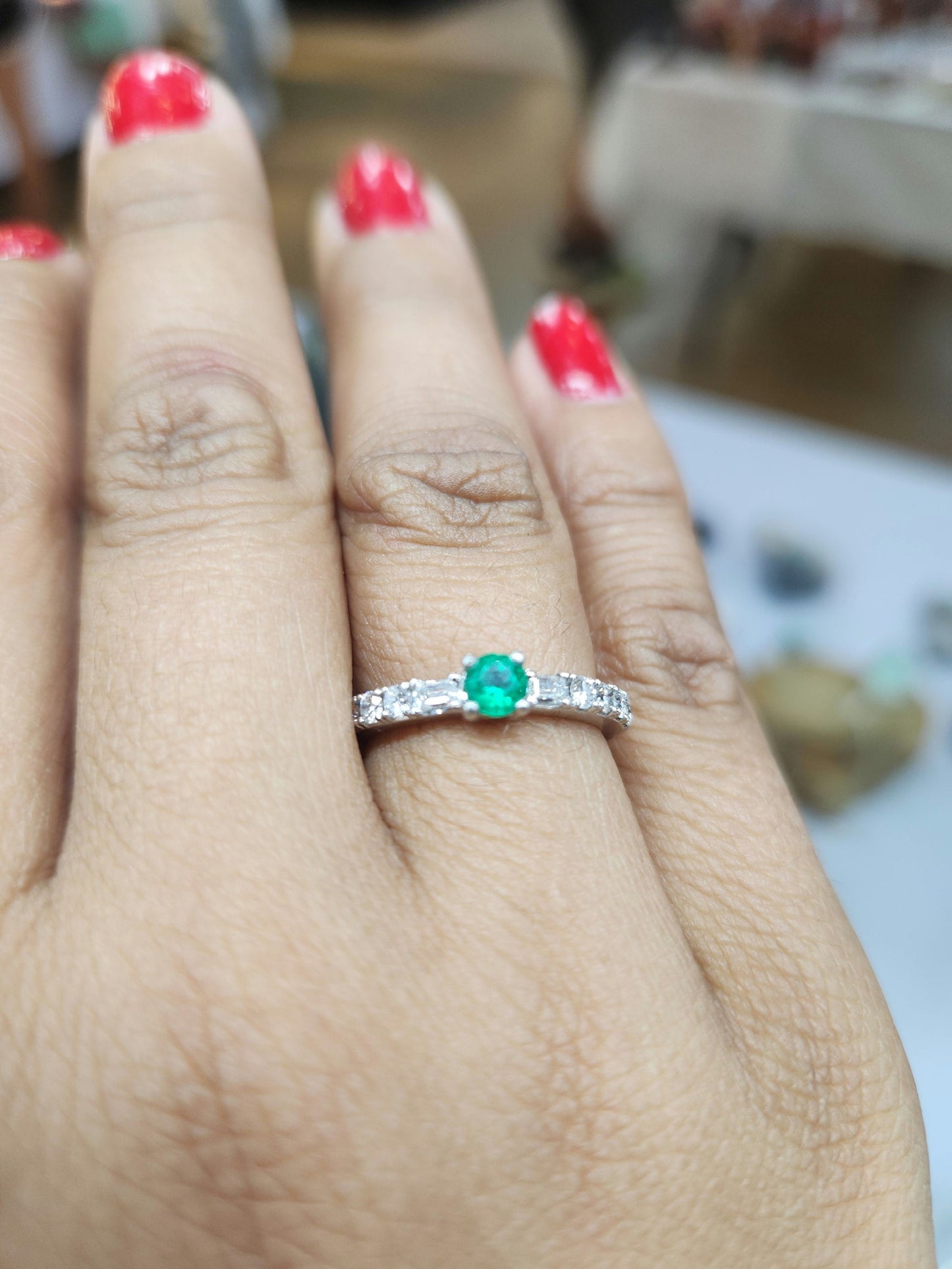 Exquisite 18K Platinum Emerald & Diamond Ring – Handmade Luxury Jewelry, Colombian May Birthstone, Vivid Green Elegance for Special Gifts