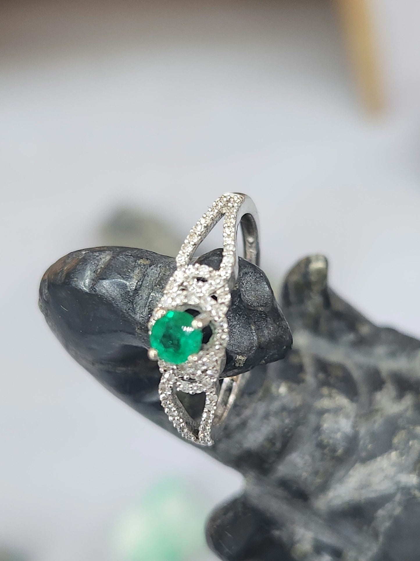 Beautiful natural emerald and real diamond white gold 14 kt,may birthstone, Colombian emerald, vivid green, luxury jewelry, handmade, gifts