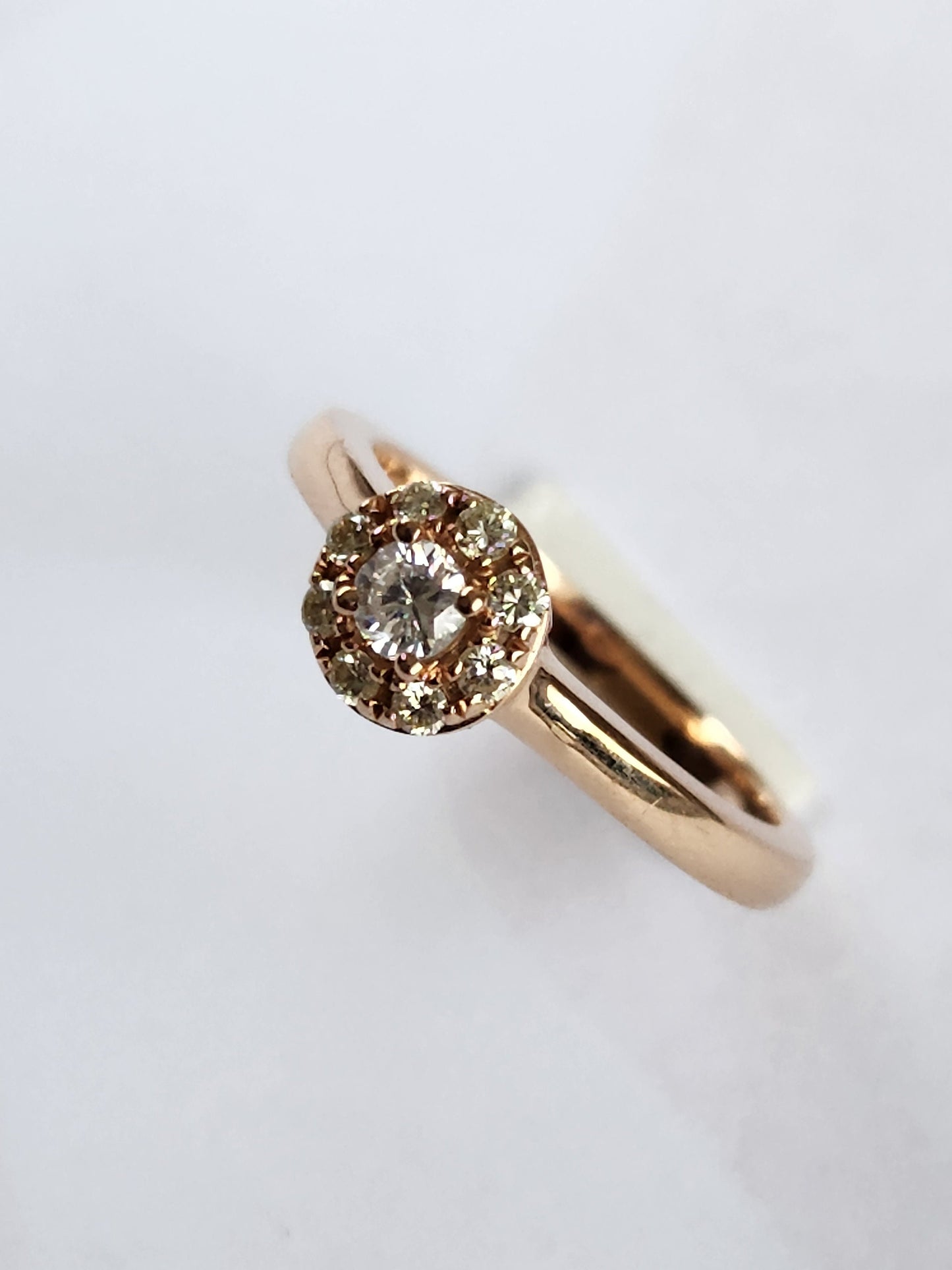 Beautiful Ring natural diamond 0.60 ct, rose gold 18 kt,apr birthstone, Colombian jewelry, luxury jewelry, handmade, gifts for her