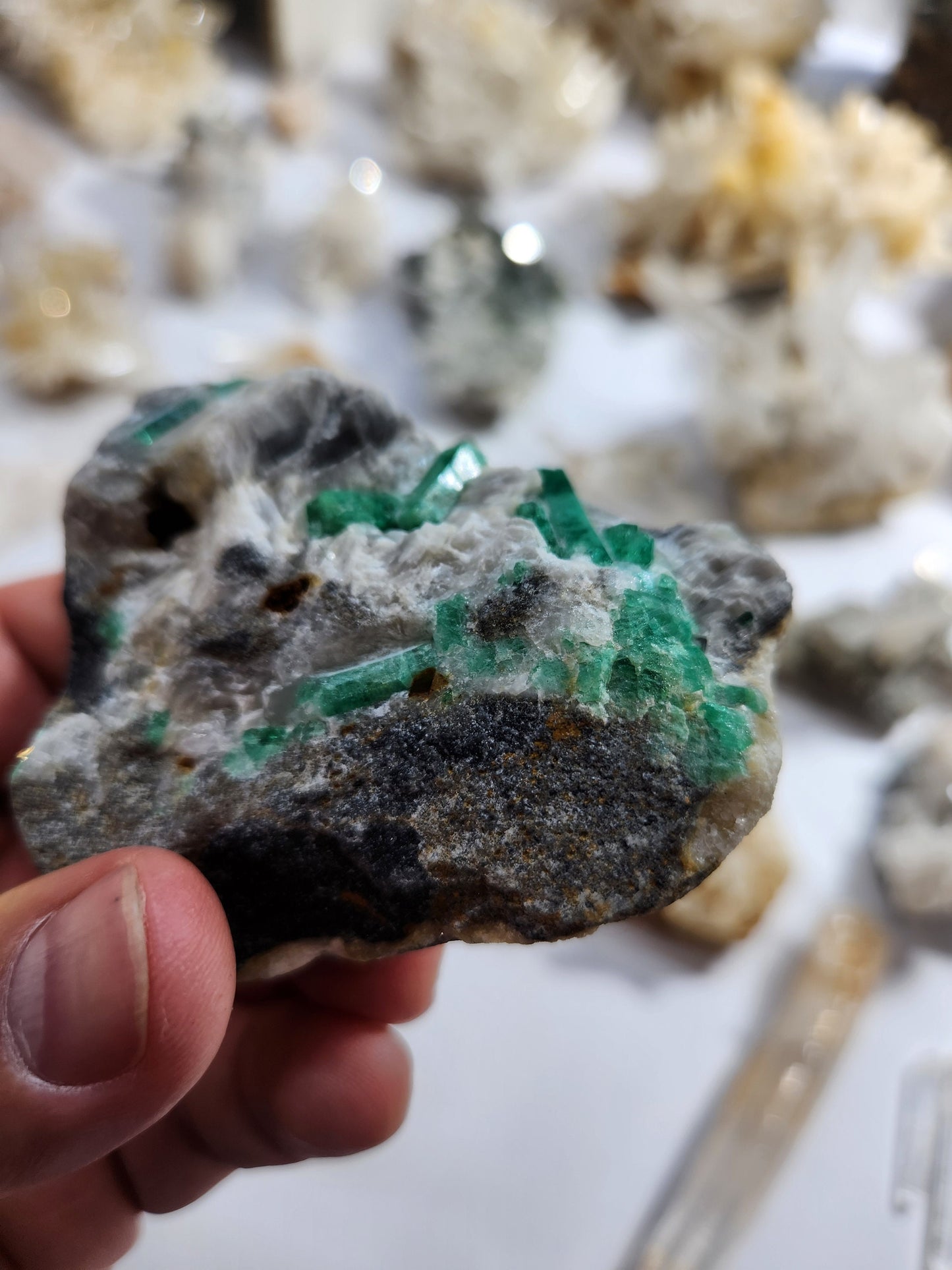 Especimen Esmeraldas Colombianas, Muzo, Cuarzo, Macla, Pirita, Natural, Ganga Esmeralda, Cristales Esmeralda, Colombia