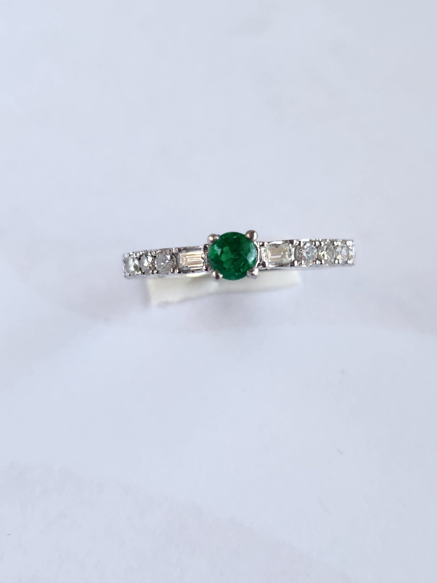 Exquisite 18K Platinum Emerald & Diamond Ring – Handmade Luxury Jewelry, Colombian May Birthstone, Vivid Green Elegance for Special Gifts
