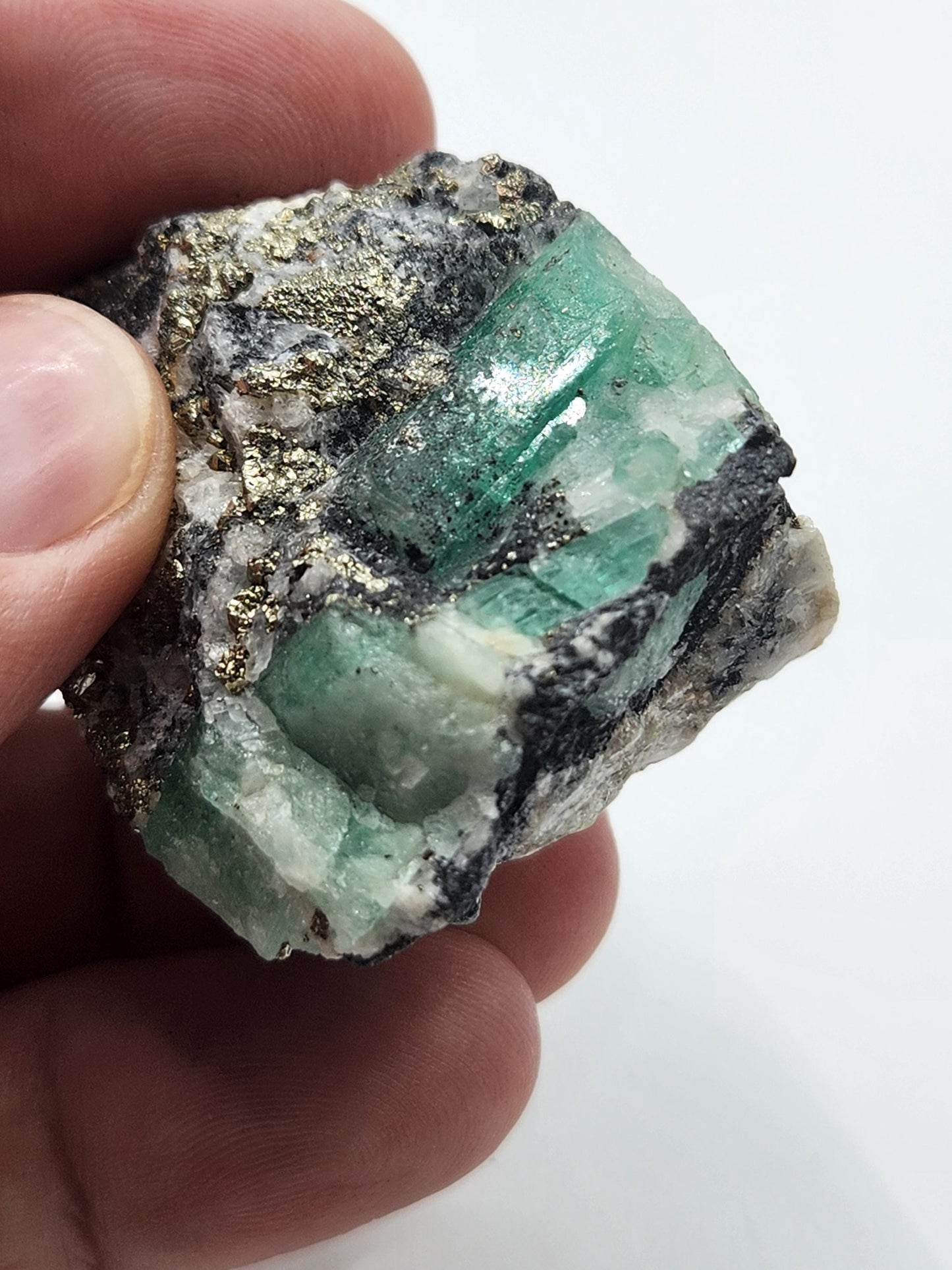 Especimen Esmeralda Colombiano, Muzo, Cuarzo, Macla, Calcita, Pirita, Natural, Ganga Esmeralda, Cristal Esmeralda, Colombia