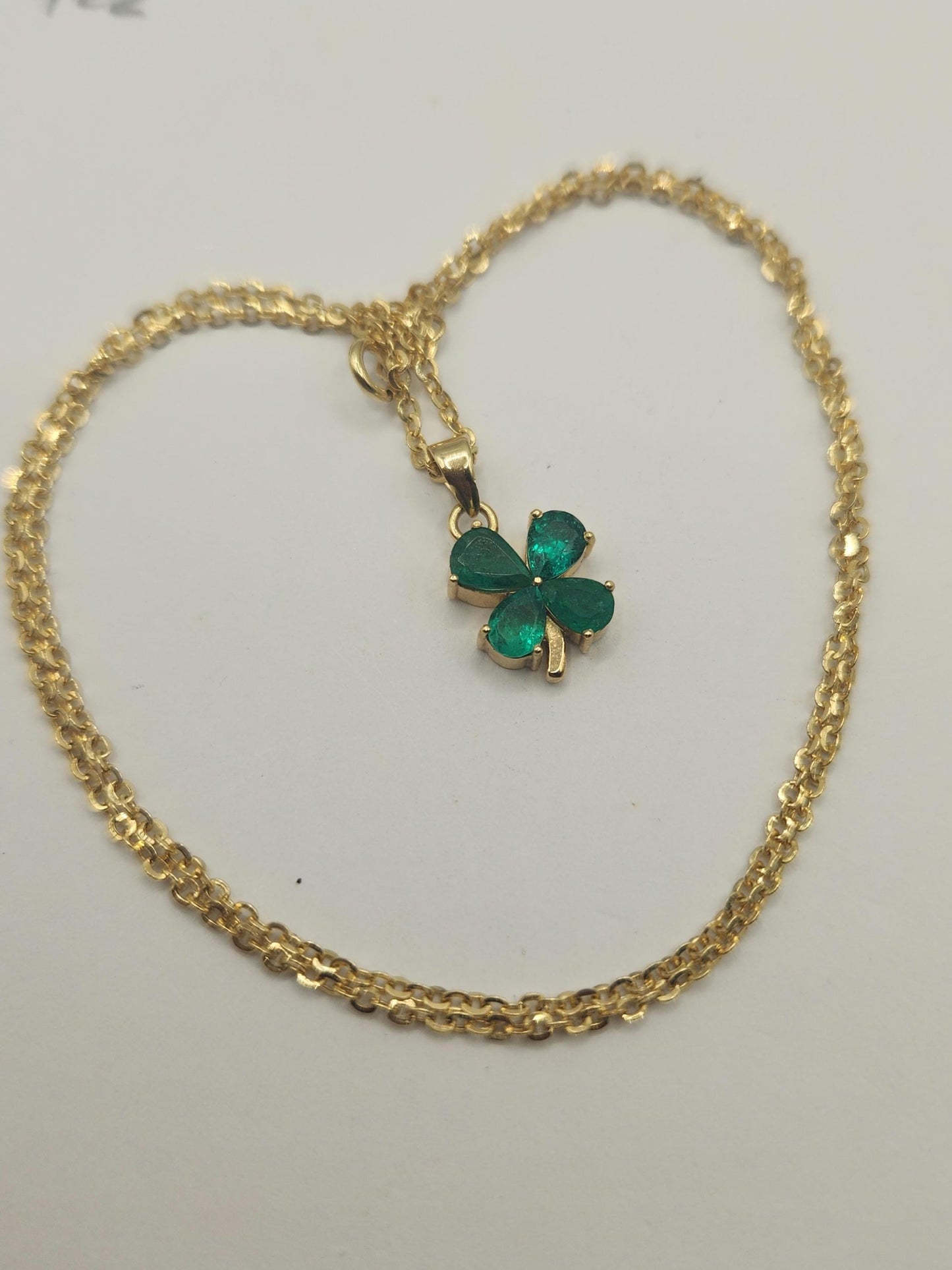 Handcrafted 18k Yellow Gold Clover Pendant Natural Colombian Emeralds, maybirthstone, perfect gift, handmade jewelry * Lucky Charm Jewelry*