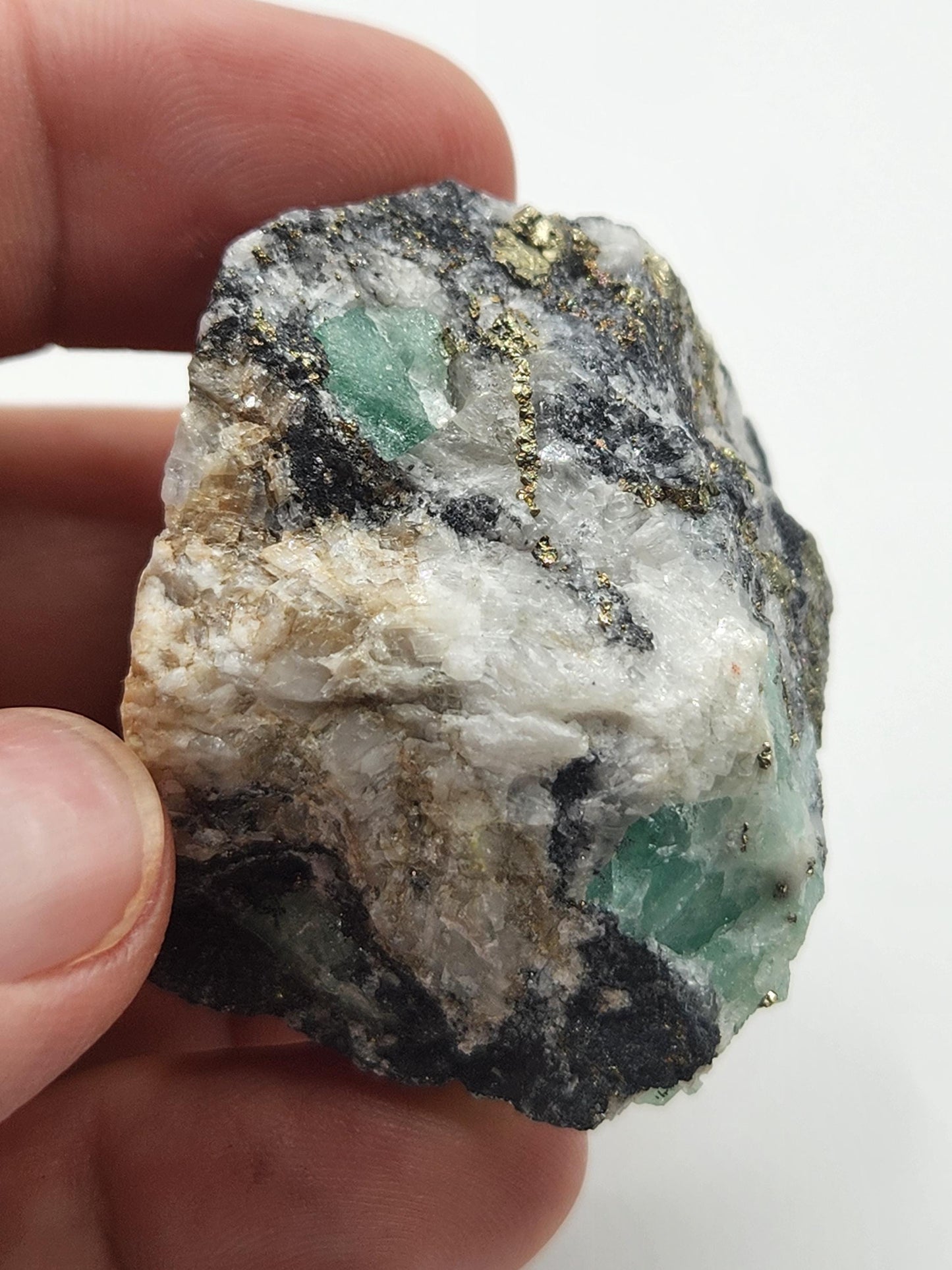Especimen Esmeralda Colombiano, Muzo, Cuarzo, Macla, Calcita, Pirita, Natural, Ganga Esmeralda, Cristal Esmeralda, Colombia