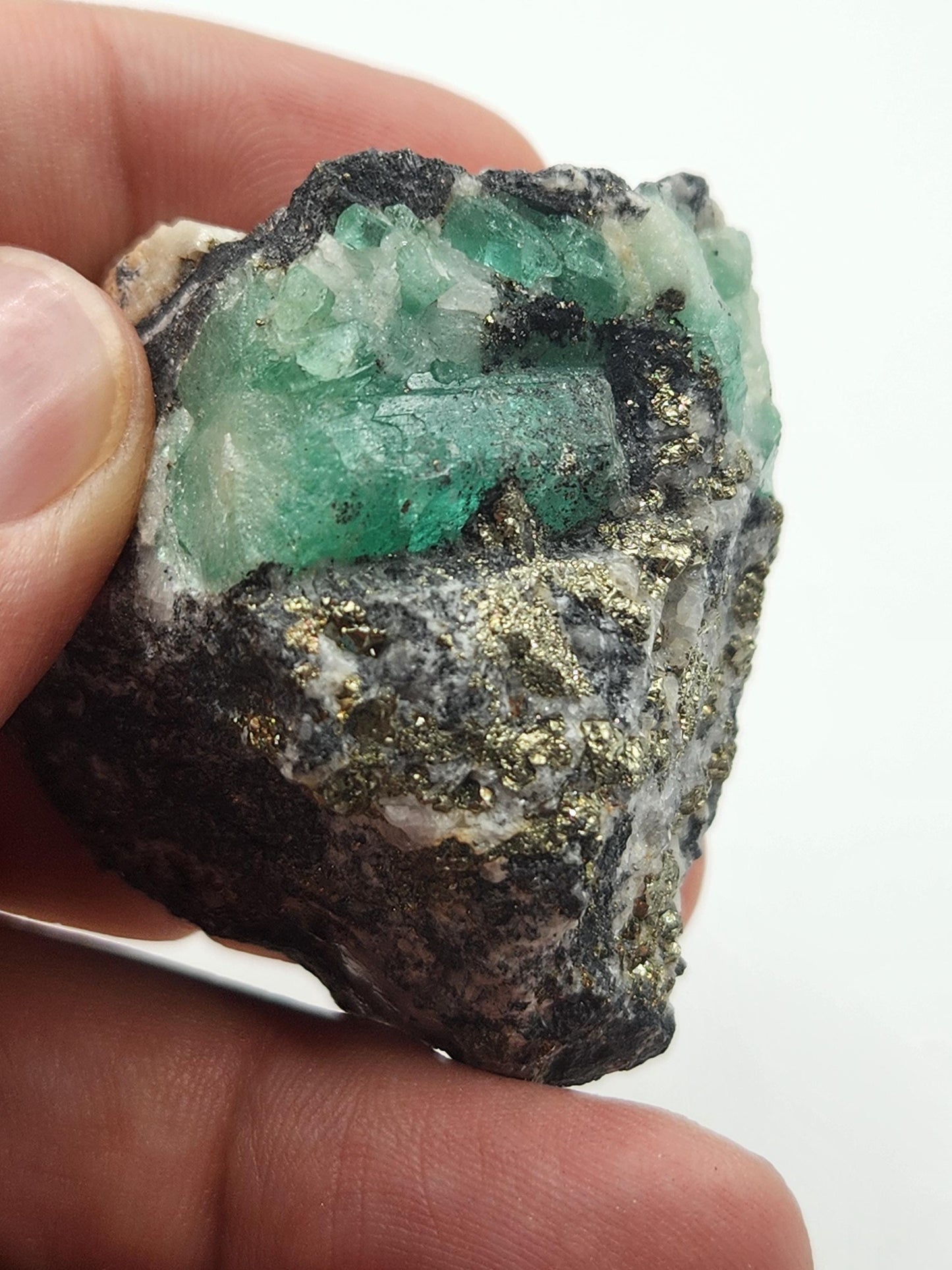 Especimen Esmeralda Colombiano, Muzo, Cuarzo, Macla, Calcita, Pirita, Natural, Ganga Esmeralda, Cristal Esmeralda, Colombia