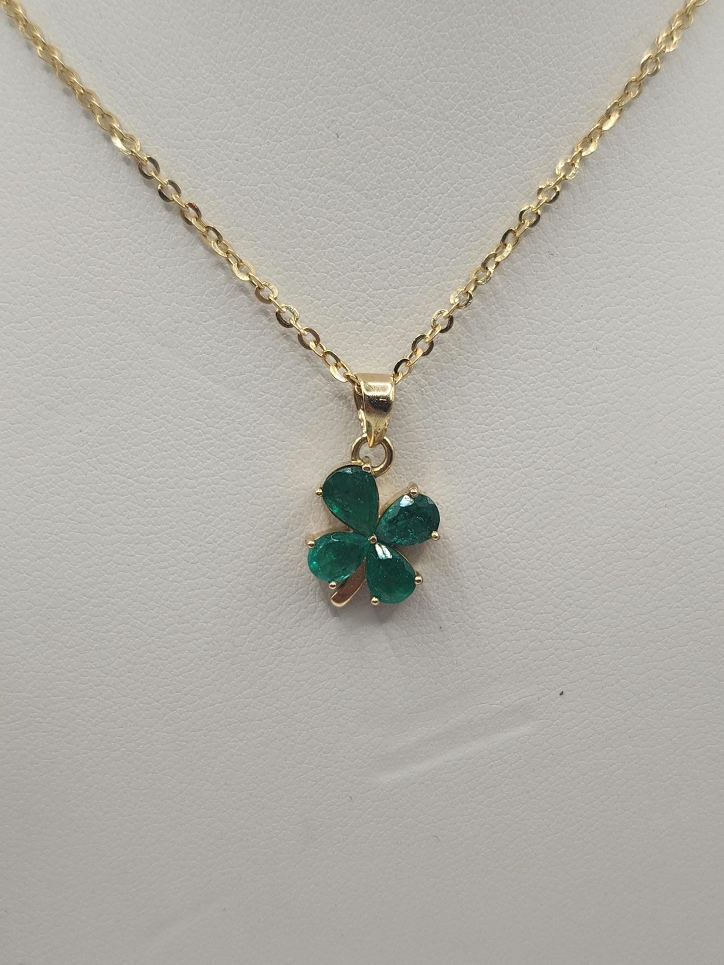 Handcrafted 18k Yellow Gold Clover Pendant Natural Colombian Emeralds, maybirthstone, perfect gift, handmade jewelry * Lucky Charm Jewelry*