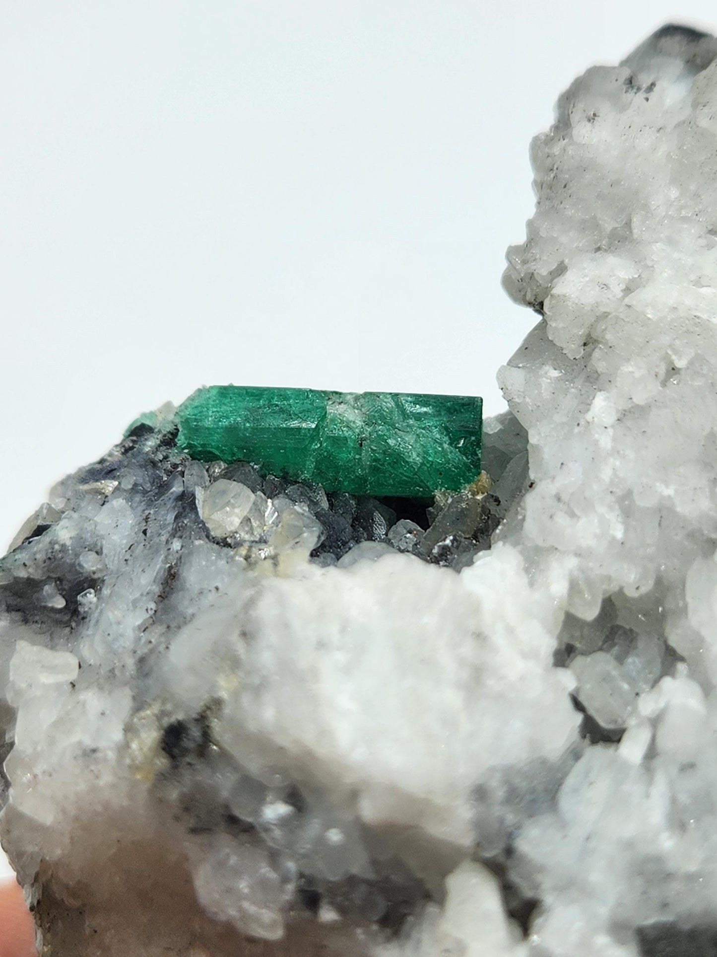 Especimen Esmeraldas Colombianas, Muzo, Cuarzo, Macla, Pirita, Natural, Ganga Esmeralda, Cristales Esmeralda, Colombia