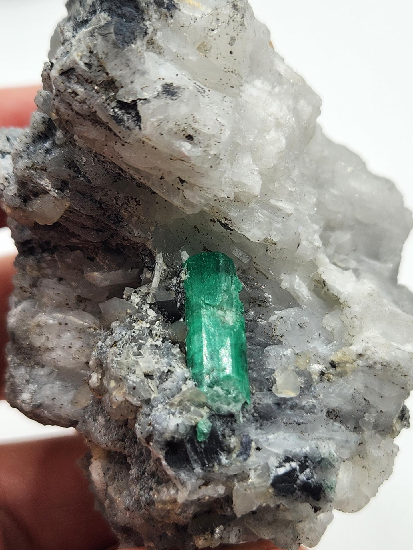 Especimen Esmeraldas Colombianas, Muzo, Cuarzo, Macla, Pirita, Natural, Ganga Esmeralda, Cristales Esmeralda, Colombia