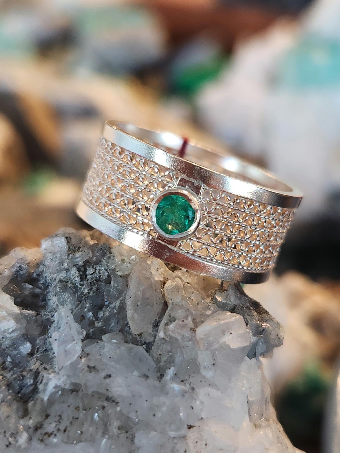Emerald ring and silver, may birthstone, Colombian Emerald, filigree Colombian jewelry, handmade jewelry, gift for she, silver ring.