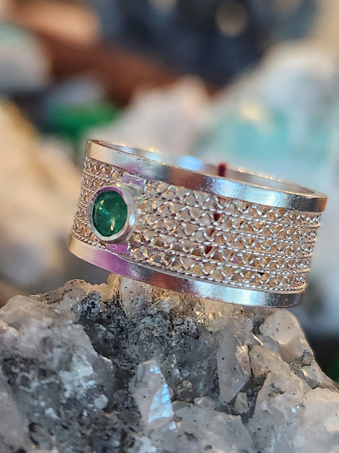 Emerald ring and silver, may birthstone, Colombian Emerald, filigree Colombian jewelry, handmade jewelry, gift for she, silver ring.