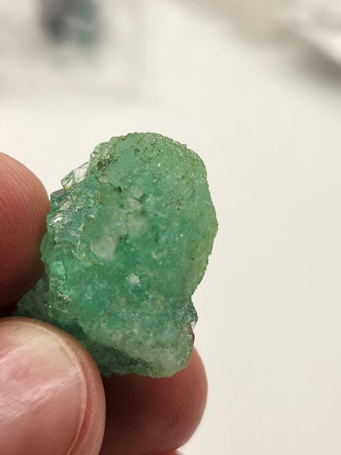 Cristal Natural de Esmeralda en bruto, extraído de las minas de Muzo, pieza de Coleccion, Cristal de Muzo, Macla, Terminaciones Completas