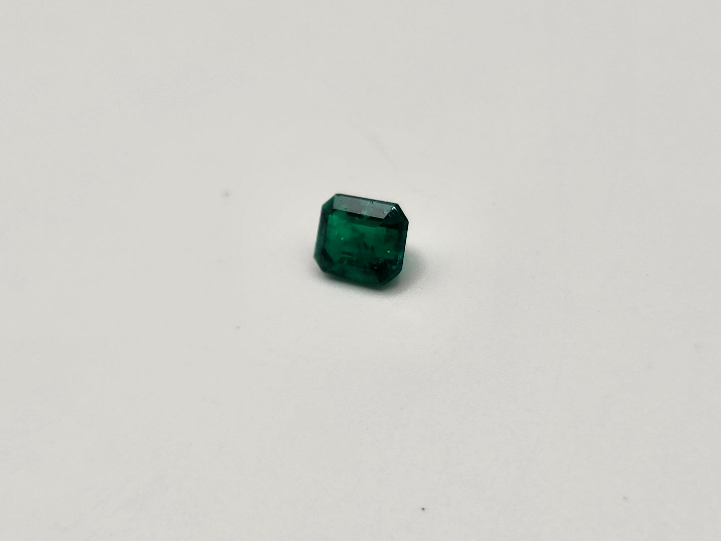 Colombian Emerald, Emerald Cut, natural stone, May birthstone, Emerald jewelry, jewelry design, natural gems, gift, love green