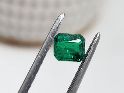 Colombian Emerald, Emerald Cut, natural stone, May birthstone, Emerald jewelry, jewelry design, natural gems, gift, love green