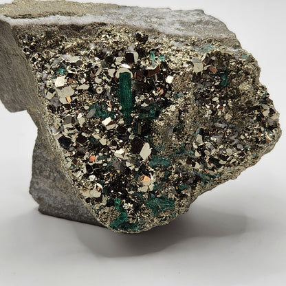 Especimen Esmeralda Colombiano, Muzo, Cuarzo, Macla, Pirita, Natural, Ganga Esmeralda, Cristal Esmeralda, Colombia