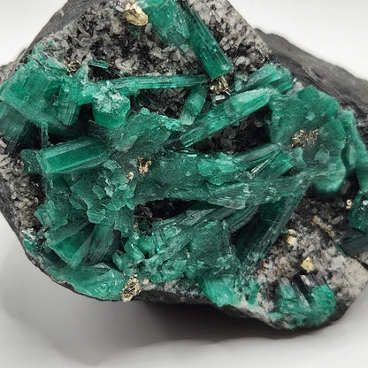 Especimen Esmeraldas Colombianas, Muzo, Cuarzo, Macla, Pirita, Natural, Ganga Esmeralda, Cristales Esmeralda, Colombia
