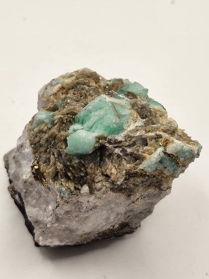 Especimen Esmeraldas Colombianas, Muzo, Cuarzo, Macla, Pirita, Natural, Ganga Esmeralda, Cristales Esmeralda, Colombia