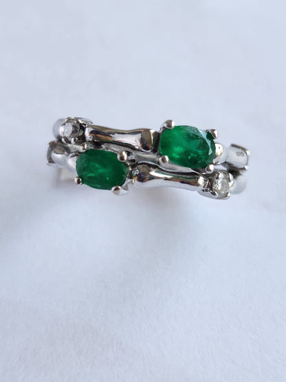 Beautiful natural emerald and real diamond white gold 18 kt,may birthstone, Colombian emerald, vivid green, luxury jewelry, handmade, gifts