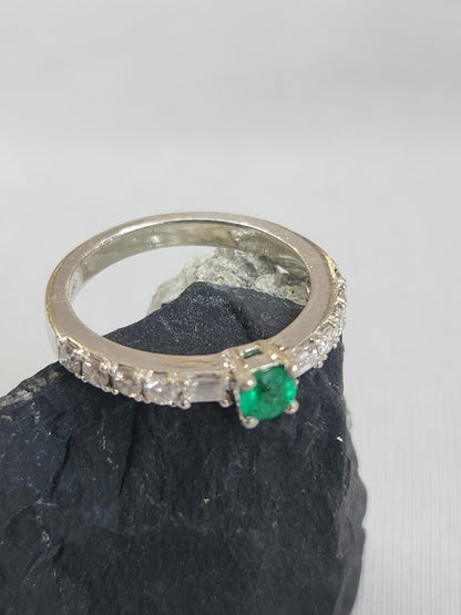 Exquisite 18K Platinum Emerald & Diamond Ring – Handmade Luxury Jewelry, Colombian May Birthstone, Vivid Green Elegance for Special Gifts