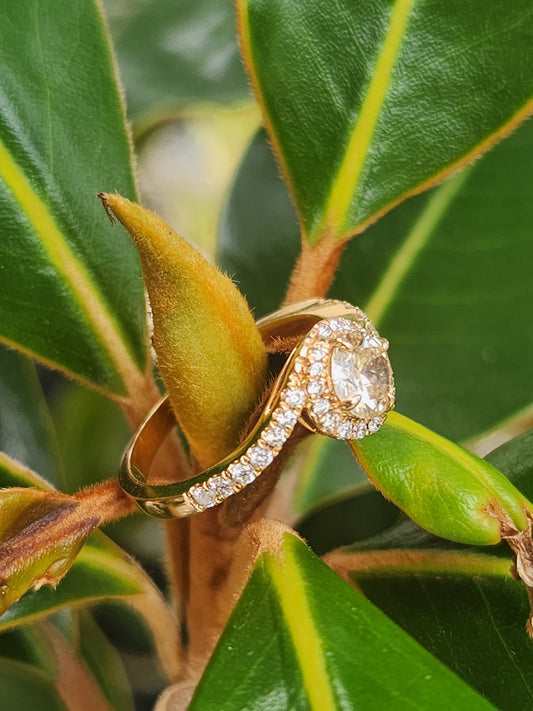 Beautiful Ring natural diamond rose gold 18 kt, apr birthstone,  luxury jewelry, handmade, colombian jewelry, gifts for her