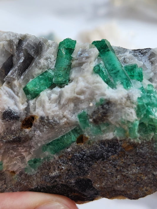 Especimen Esmeraldas Colombianas, Muzo, Cuarzo, Macla, Pirita, Natural, Ganga Esmeralda, Cristales Esmeralda, Colombia