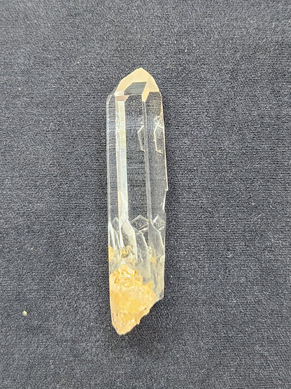 Cuarzo Lemuriano, procedente de la mina "LA BELLEZA", en Colombia, su energía es ideal para una mejor meditación, limpieza del aura, cristal