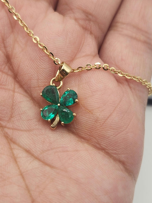 Handcrafted 18k Yellow Gold Clover Pendant Natural Colombian Emeralds, maybirthstone, perfect gift, handmade jewelry * Lucky Charm Jewelry*