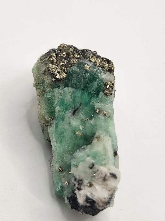 Especimen Esmeralda Colombiano, Muzo, Cuarzo, Macla, Calcita, Pirita, Natural, Ganga Esmeralda, Cristal Esmeralda, Colombia