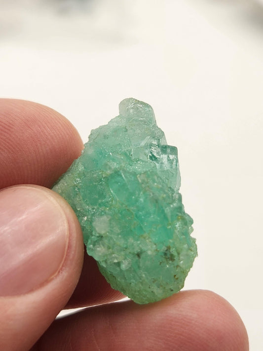 Cristal Natural de Esmeralda en bruto, extraído de las minas de Muzo, pieza de Coleccion, Cristal de Muzo, Macla, Terminaciones Completas