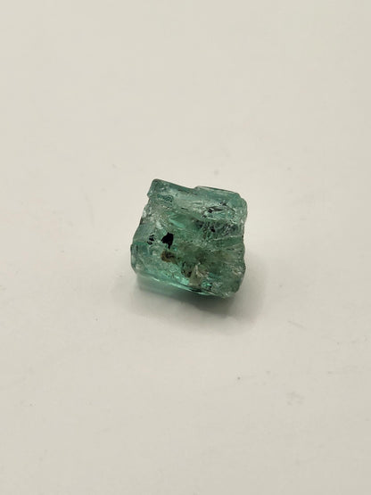 Raw Colombian Emerald from Muzo 11.27 cts, Natural Unpolished Gemstone for Jewelry, Collectors & Investment, macla of emerald, rare mineral