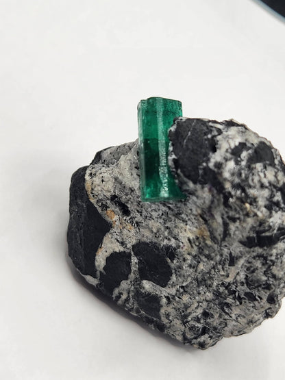 Especimen Esmeraldas Colombianas, Muzo, Cuarzo, Macla, Pirita, Natural, Ganga Esmeralda, Cristales Esmeralda, Colombia