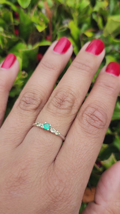 Emerald ring & silver